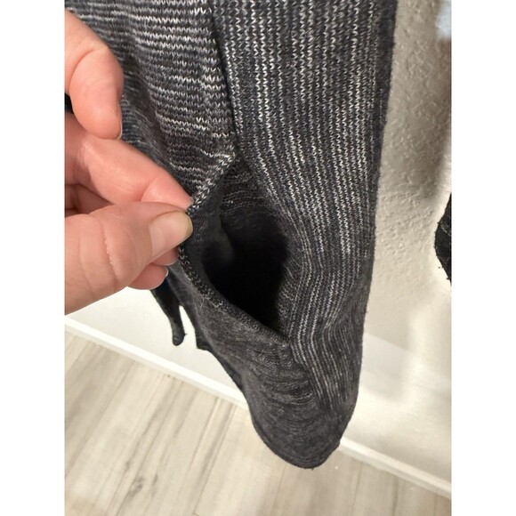 Kuhl Women’s Isla Long Hooded Sweater Jacket Size Xs Gray Wool Blend Outdoors - Picture 3 of 9